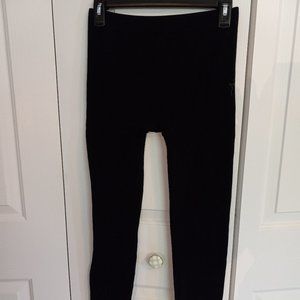 Black ribbed leggings, size L
